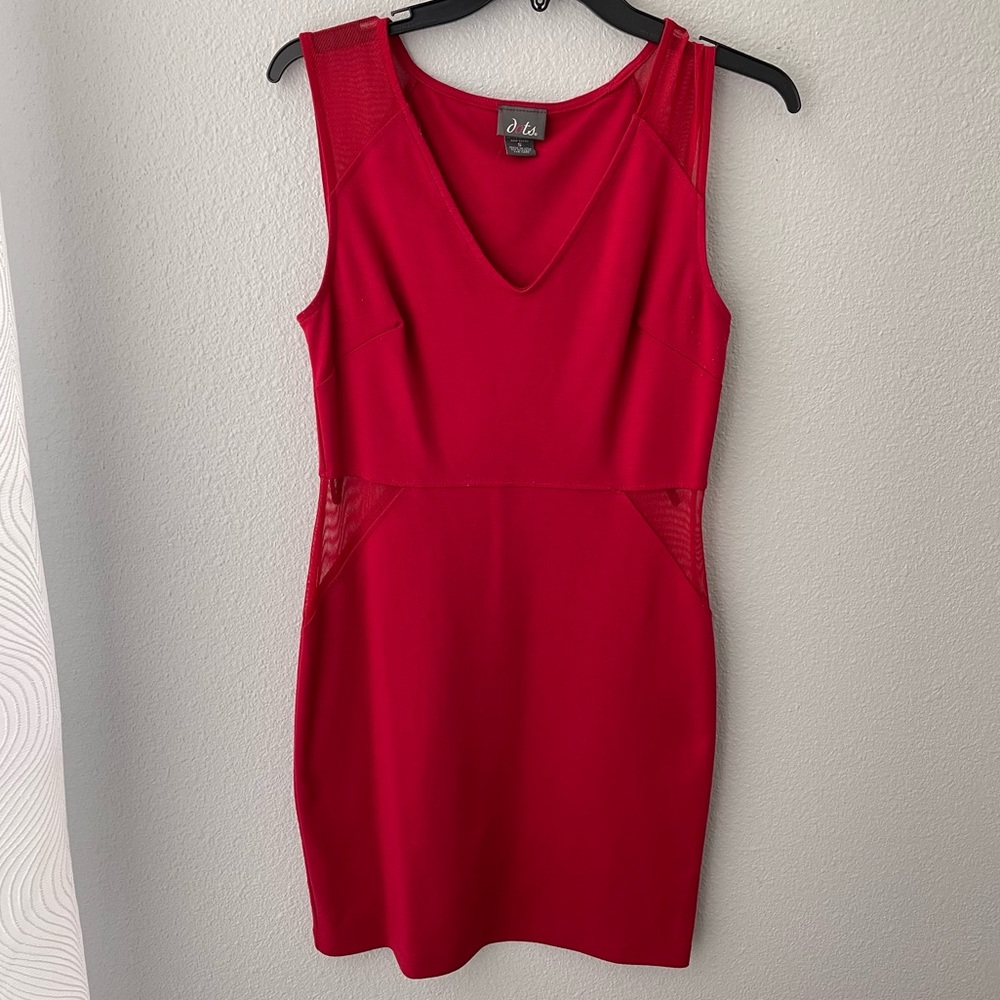 🌸3/$10🌸 Dots dress - Picture 1 of 4